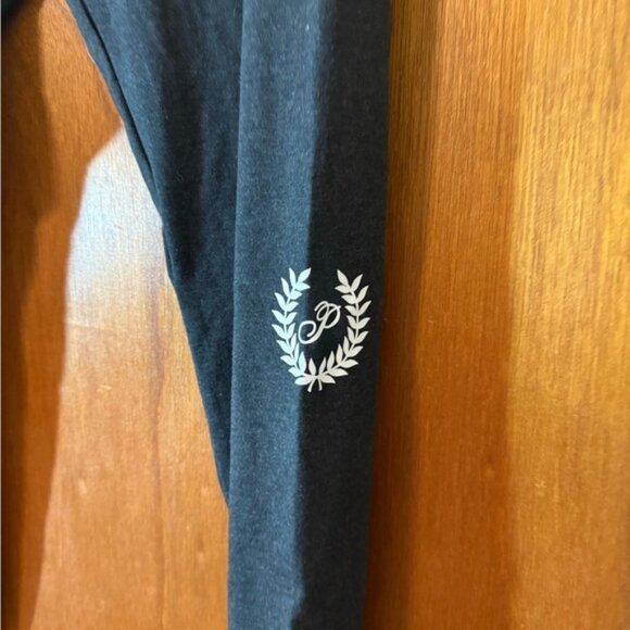 Victoria's Secret PINK Gray Leggings size XL - Picture 2 of 4